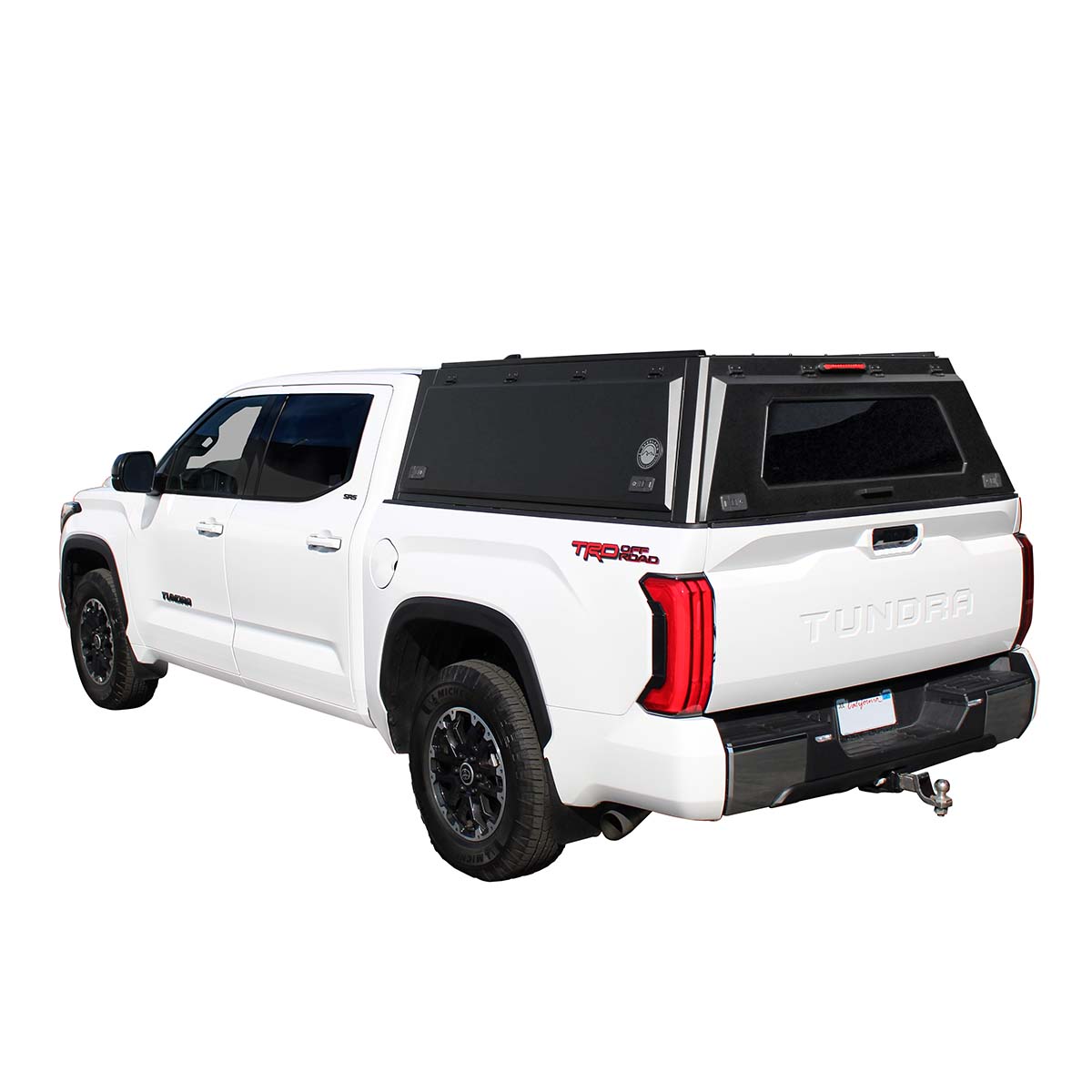 Expedition Truck Cap with Full Wing Doors, Front and Rear Windows, and 3rd Brake Light