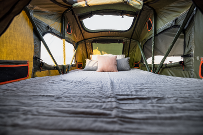 The Vagabond Lite Rooftop Tent